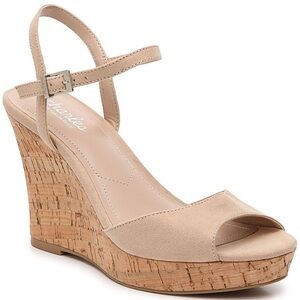 Charles by Charles David Lambert Wedge Sandals Nude Size 10 New/NWOT
